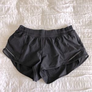 lulu lemon 🍋 LR hotty hot shorts 2.5”